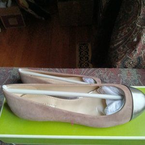 NEW.NATURALIZER. SIZE 7M.BRAWN.